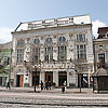 alt=