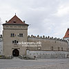alt=